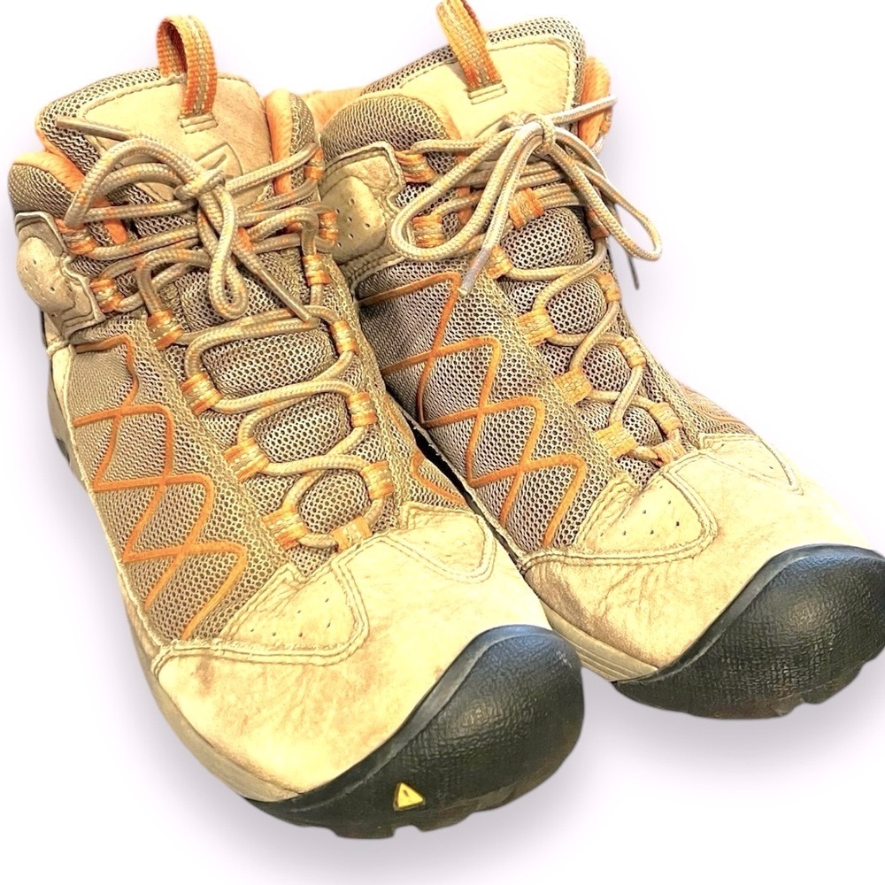 KEEN Men’s Waterproof Hiking Boots Sz 10.5 Taupe Orange